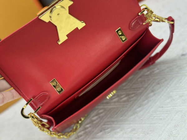 Chic Charm LV Handbag M12143-M12405