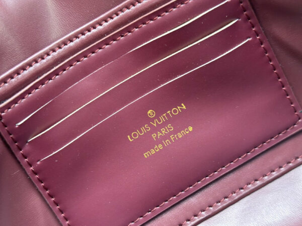 Chic Charm LV Handbag M12143-M12405