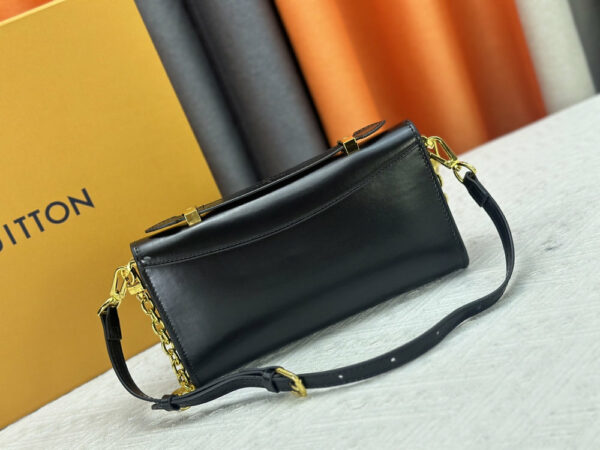 Chic Charm LV Handbag M12143-M12405