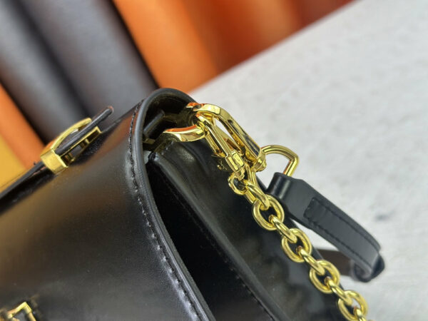 Chic Charm LV Handbag M12143-M12405