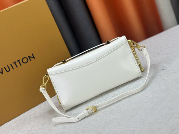 Chic Charm LV Handbag M12143-M12405