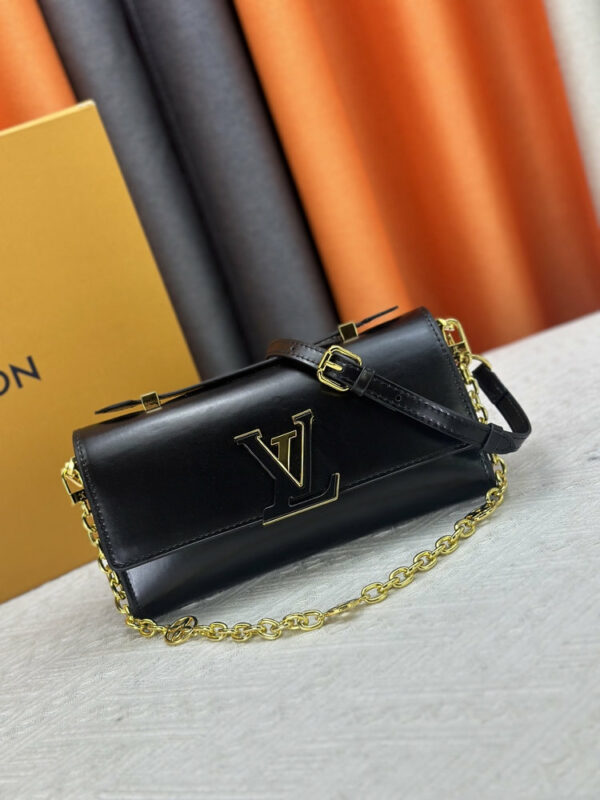 Chic Charm LV Handbag M12143-M12405