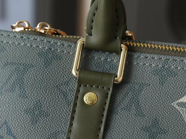 Chic Charm LV Handbag M46655-M22765 Chic Charm LV Handbag M46655-M22765