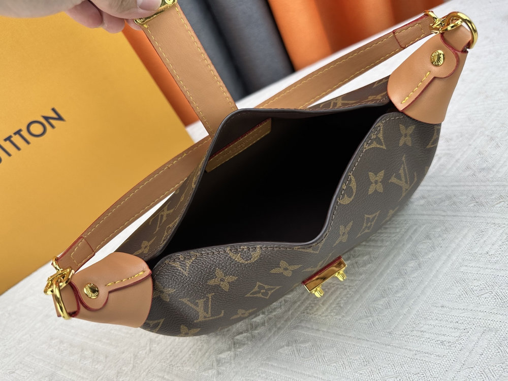 Luxury LV Handbag M26191-M26245 Luxury LV Handbag M26191-M26245