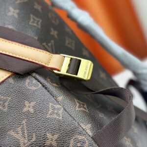 Luxury LV Handbag M26130 3 578dc217 result