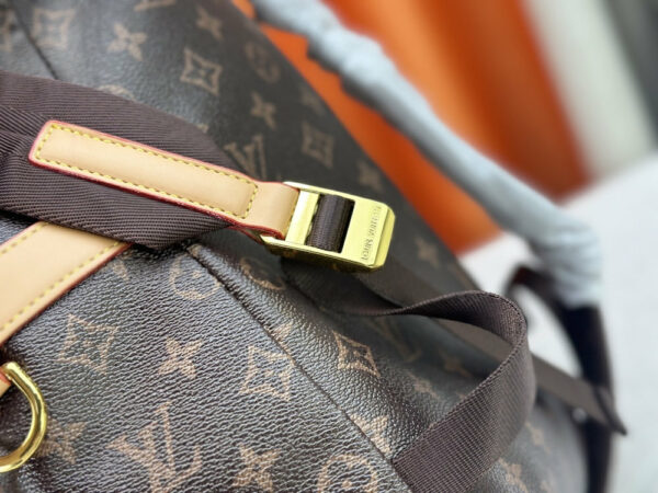 Chic Charm LV Handbag M26130