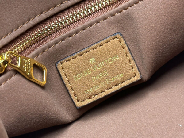 Chic Charm LV Handbag M45659-M46373.1