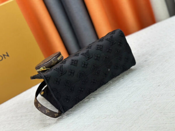 Chic Charm LV Handbag M45659-M46373.1