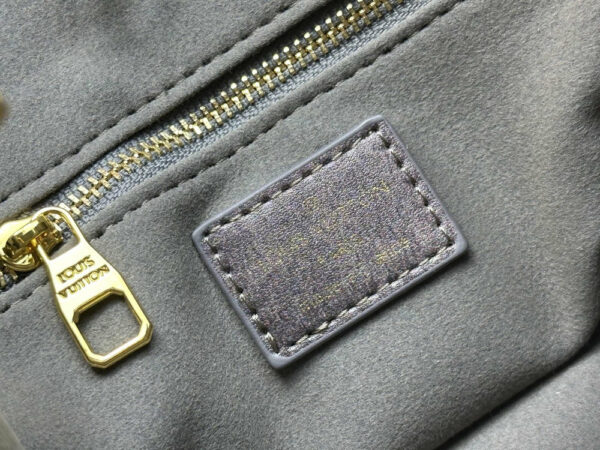 Chic Charm LV Handbag M45039-M45659 Chic Charm LV Handbag M45039-M45659