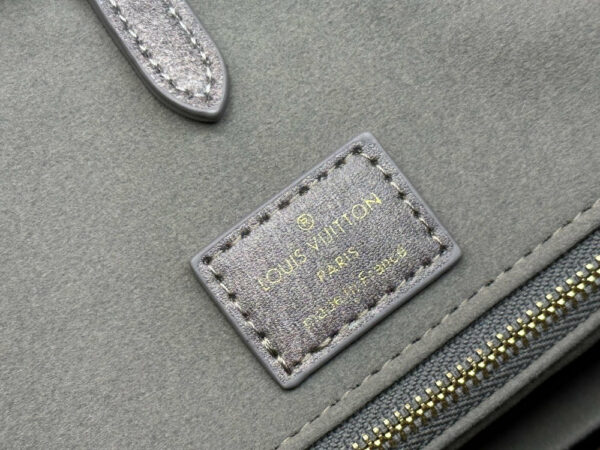 Chic Charm LV Handbag M45039-M45659 Chic Charm LV Handbag M45039-M45659
