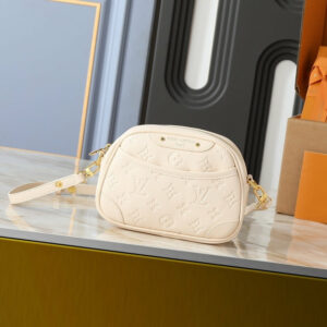 Luxury LV Handbag M25518-M26509 2 1d26c81d result