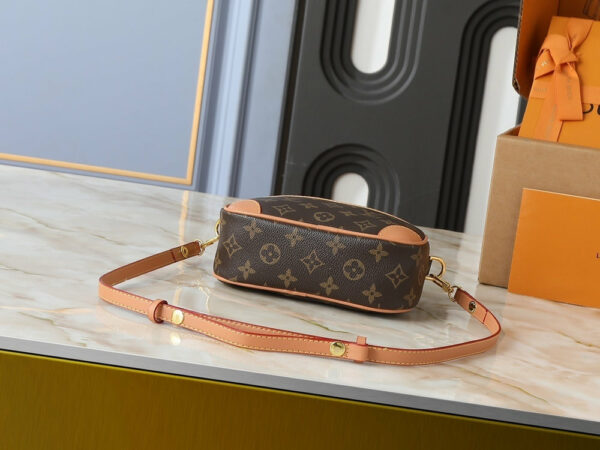 Chic Charm LV Handbag M25518-M26509 Chic Charm LV Handbag M25518-M26509