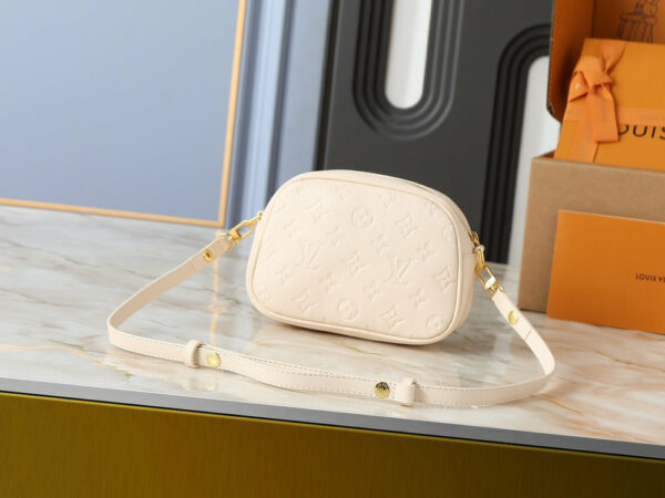 Chic Charm LV Handbag M25518-M26509 Chic Charm LV Handbag M25518-M26509