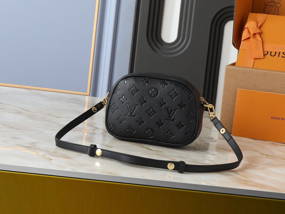 Luxury LV Handbag M25518-M26509 Luxury LV Handbag M25518-M26509