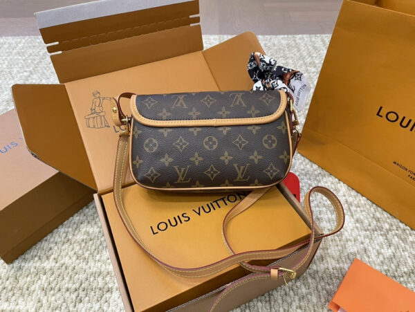 Stylish Fashion Carry Bag L5282 Stylish Fashion Carry Bag L5282