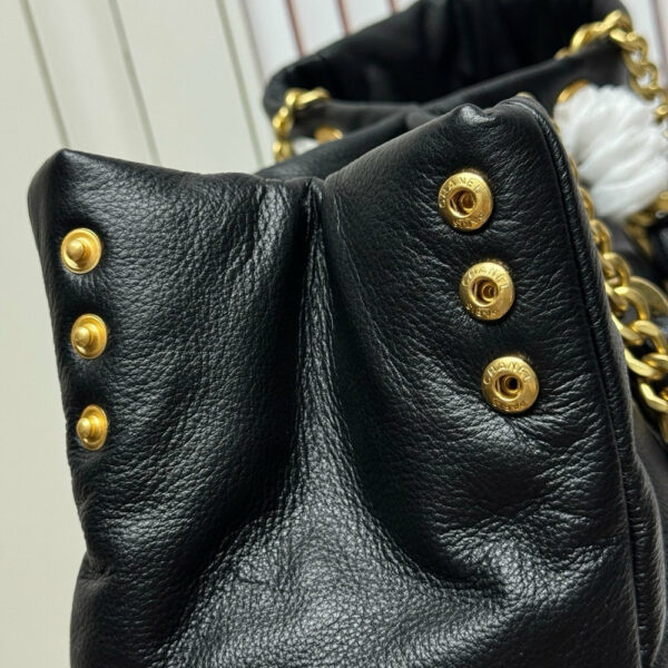 Stylish Fashion Carry CN Handbag 6210
