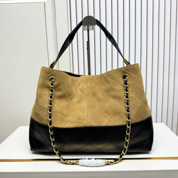 Stylish Fashion Carry CN Handbag 6100