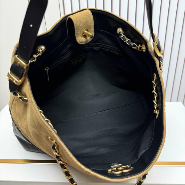 Stylish Fashion Carry CN Handbag 6100