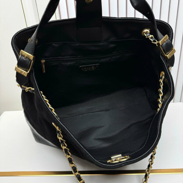 Stylish Fashion Carry CN Handbag 6100