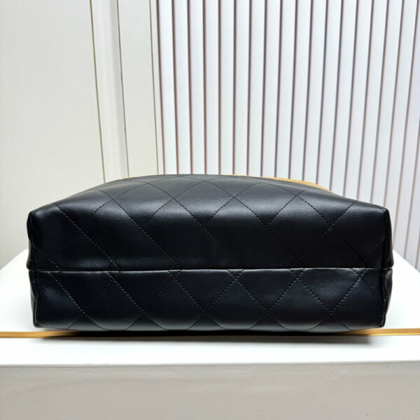 Stylish Fashion Carry CN Handbag 6100