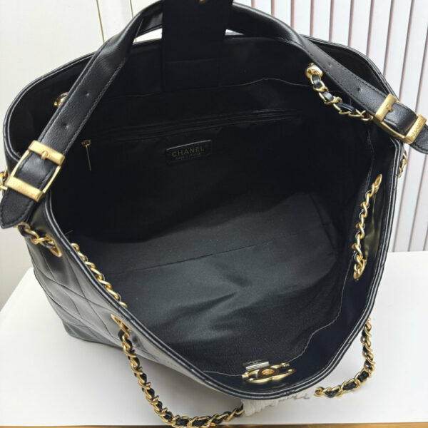 Stylish Fashion Carry CN Handbag 6100