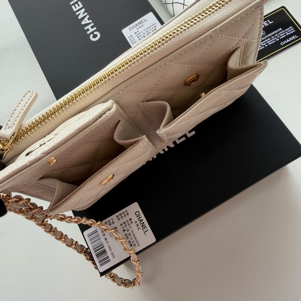 New Collection Fashion CN Handbag 33819.1 New Collection Fashion CN Handbag 33819.1