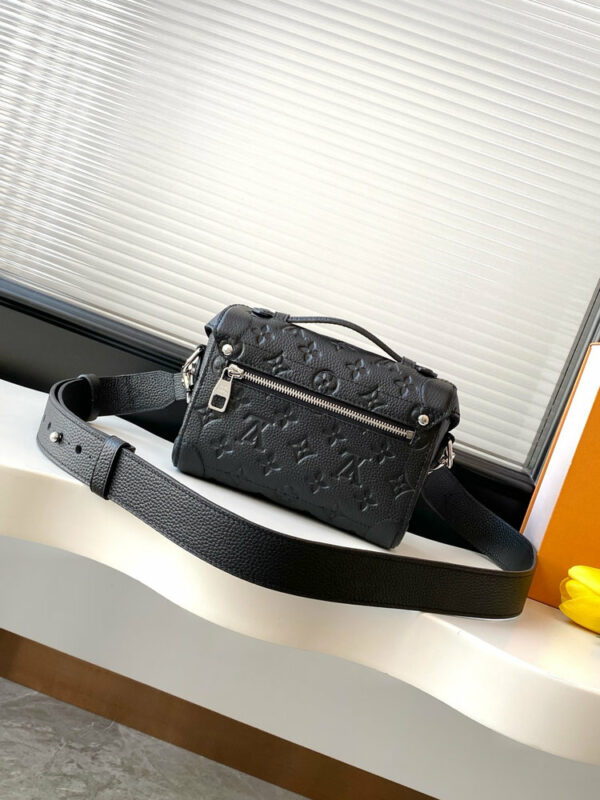 Stylish Fashion Carry LV Handbag M13871 Stylish Fashion Carry LV Handbag M13871