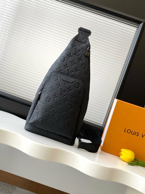 Stylish Fashion Carry LV Handbag M26730 Stylish Fashion Carry LV Handbag M26730