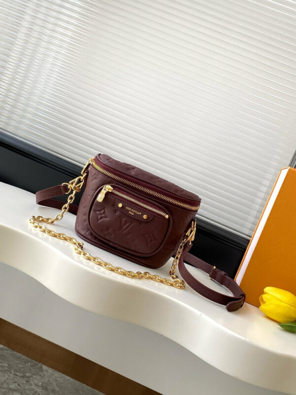 Stylish Fashion Carry LV Handbag M82208 Stylish Fashion Carry LV Handbag M82208