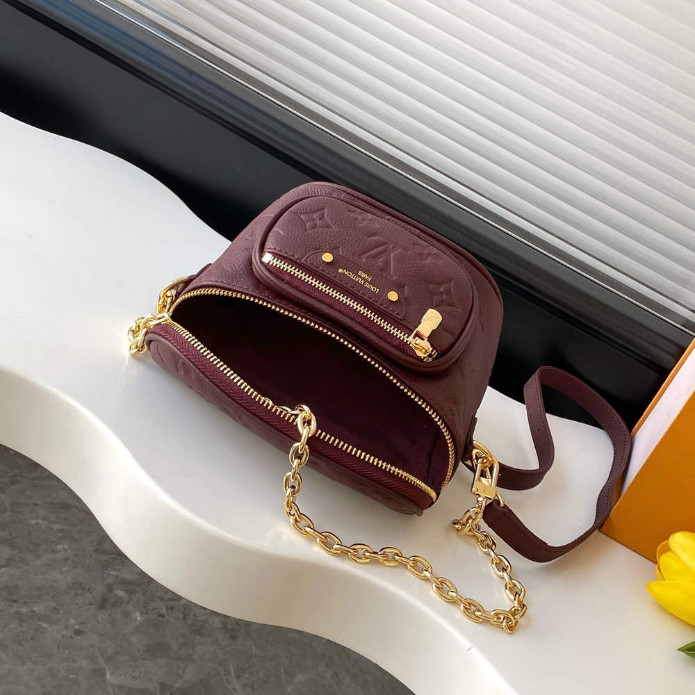 New Collection Fashion LV Handbag M82208 New Collection Fashion LV Handbag M82208