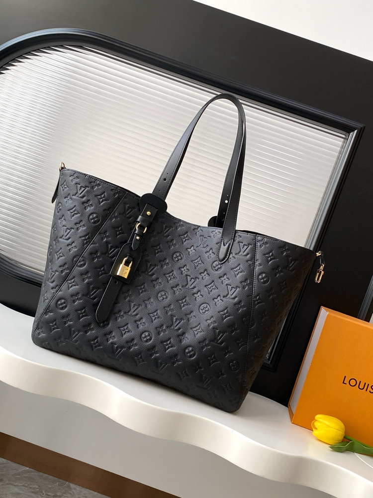 New Collection Fashion LV Handbag M25860 New Collection Fashion LV Handbag M25860