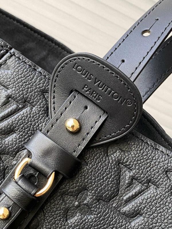 Stylish Fashion Carry LV Handbag M25860 Stylish Fashion Carry LV Handbag M25860