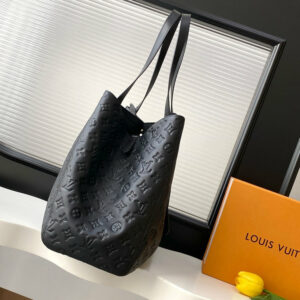 New Collection Fashion LV Handbag M25860 11 a0347fb0 result