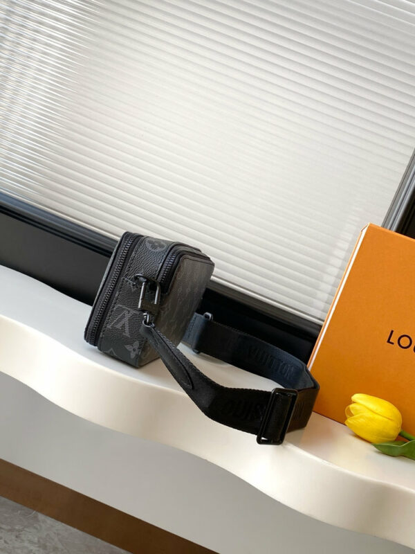 Stylish Fashion Carry LV Handbag M80741 Stylish Fashion Carry LV Handbag M80741