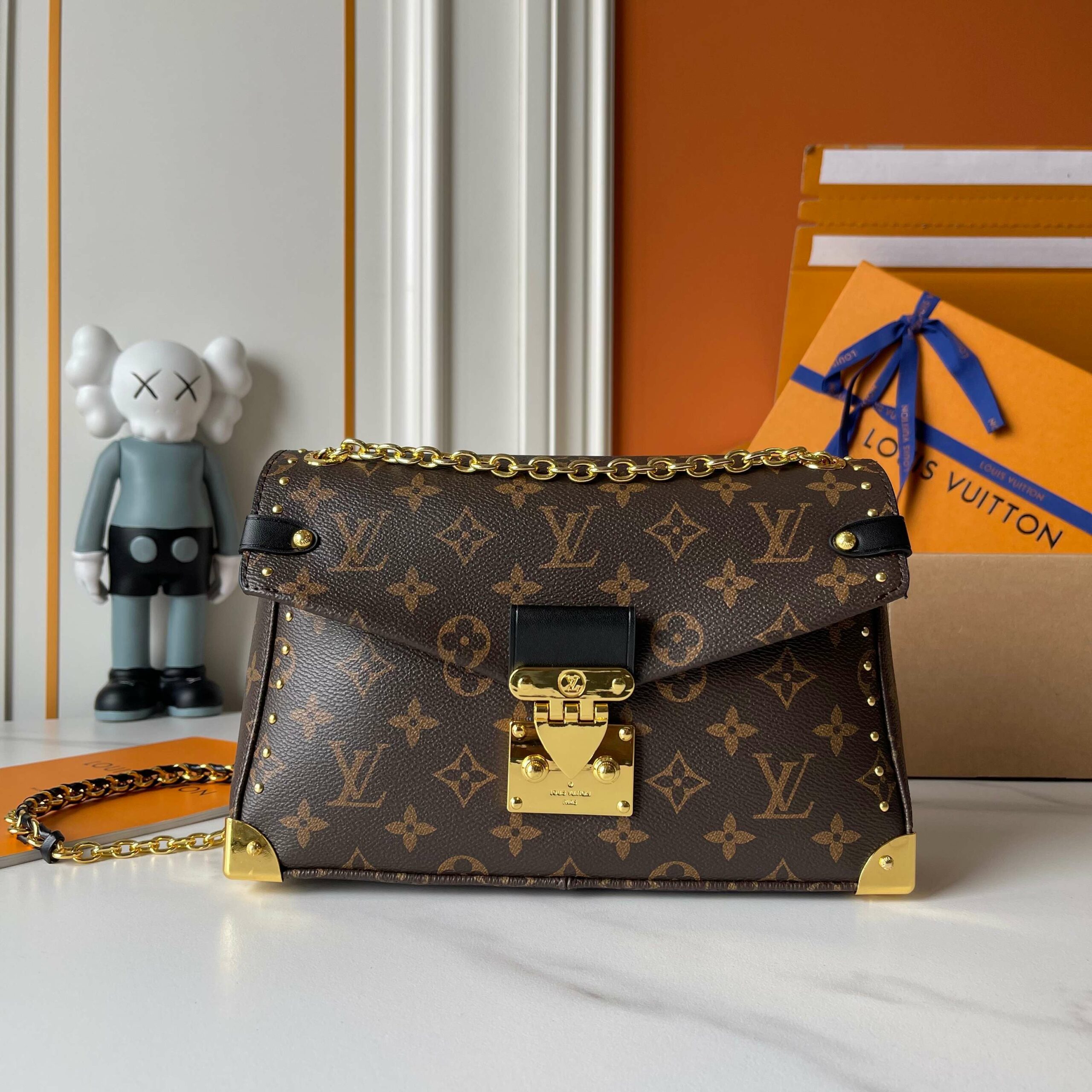 Luxury LV Handbag M14526-M25081 Luxury LV Handbag M14526-M25081