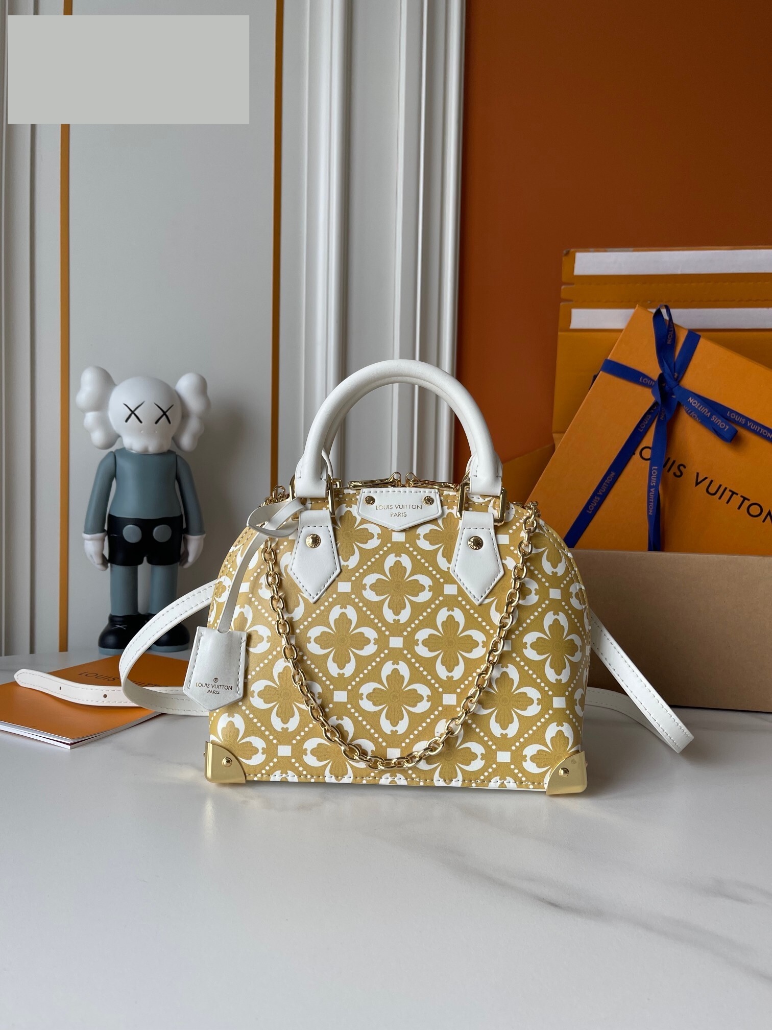 Luxury LV Handbag M27812-M28032 Luxury LV Handbag M27812-M28032