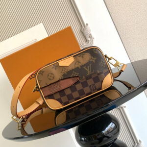 New Collection Fashion LV Handbag M26020