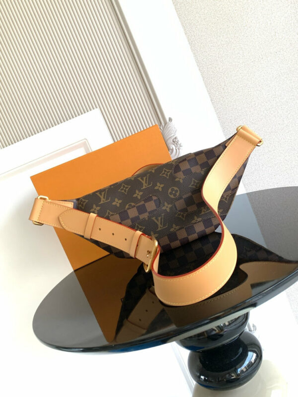Stylish Fashion Carry LV Handbag M15271 Stylish Fashion Carry LV Handbag M15271