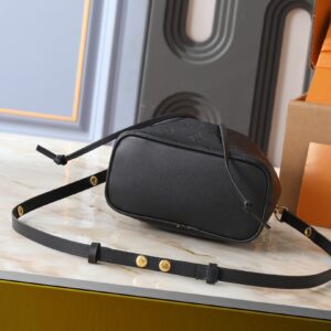 Luxury LV Handbag M26216-M26530 12 8a152e19