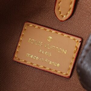 Luxury LV Handbag M26216-M26530 22 9cede4a9