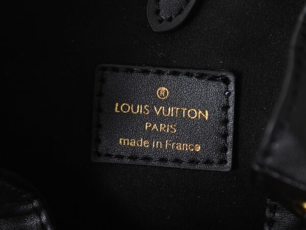 Chic Charm LV Handbag M26216-M26530 Chic Charm LV Handbag M26216-M26530