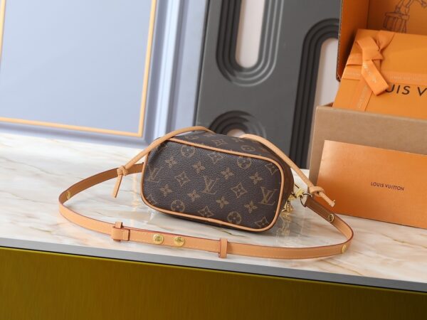 Chic Charm LV Handbag M26216-M26530 Chic Charm LV Handbag M26216-M26530