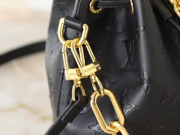 Chic Charm LV Handbag M26216-M26530 Chic Charm LV Handbag M26216-M26530