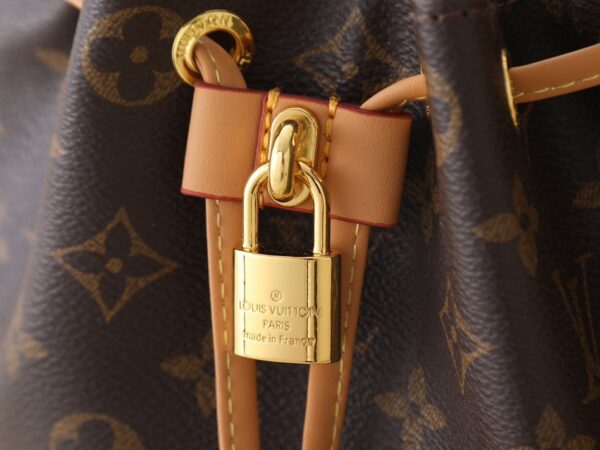 Chic Charm LV Handbag M26216-M26530 Chic Charm LV Handbag M26216-M26530