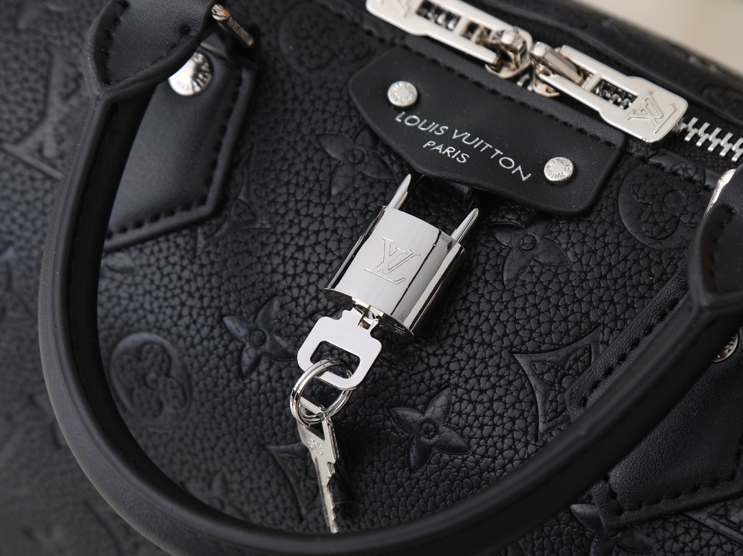 Luxury LV Handbag M26181-M26392 Luxury LV Handbag M26181-M26392