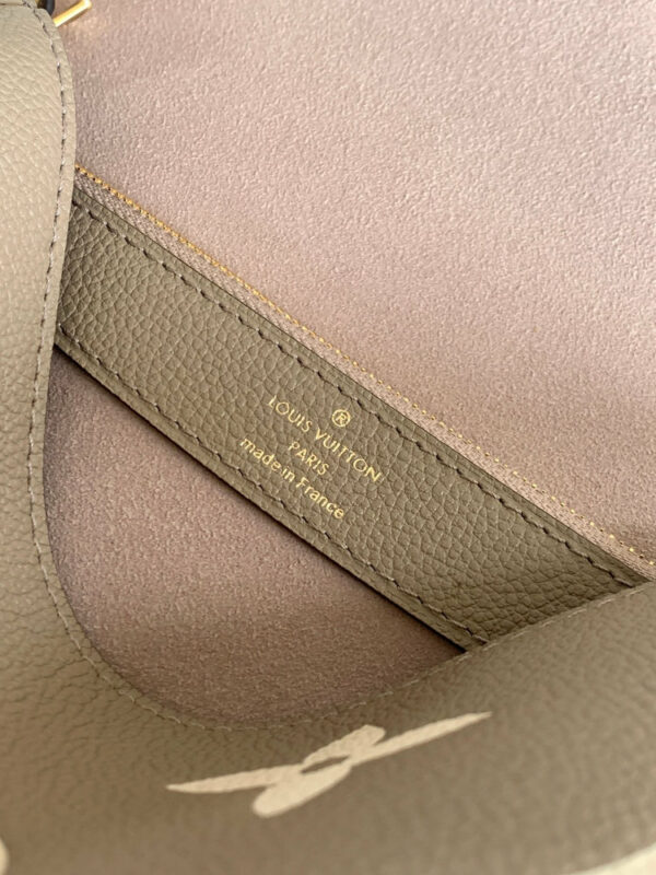 Stylish Fashion Carry LV Handbag M46386 Stylish Fashion Carry LV Handbag M46386