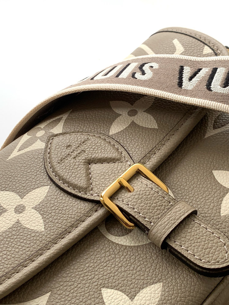 New Collection Fashion LV Handbag M46386 New Collection Fashion LV Handbag M46386