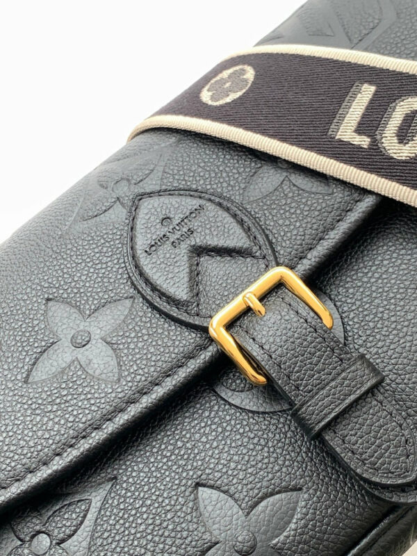 Stylish Fashion Carry LV Handbag M46386 Stylish Fashion Carry LV Handbag M46386