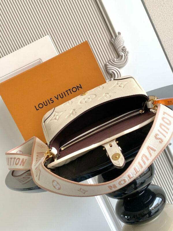 Stylish Fashion Carry LV Handbag M46386 Stylish Fashion Carry LV Handbag M46386