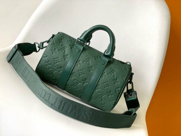 Stylish Fashion Carry LV Handbag M24432 Stylish Fashion Carry LV Handbag M24432